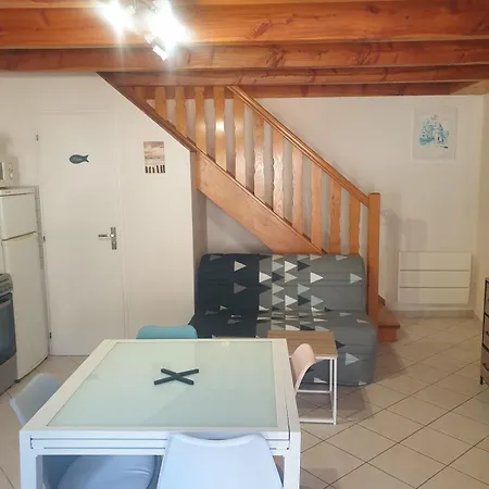 Cosy La Grange